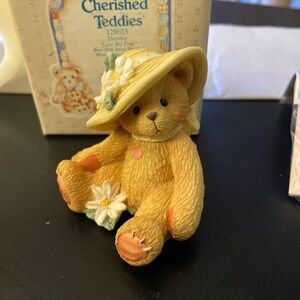 BRAND NEW CHERISHED TEDDIES DOROTHY LOVE ME TRUE BEAR W/ STRAW HAT #128023 CUTE